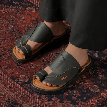 حذاء شرقي رجالي تلبيس جلد الماني فاخر  جملي اسود MR608
