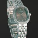 ساعة مسك النسائية جلنار بلون فضي ابيض GC2005SY - 3