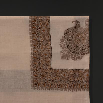 شال صوف يدوي مطرز بتصميم كلاسيكي سوبر ترمة SSH09