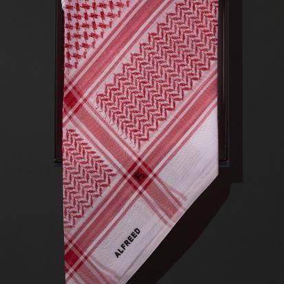 شماغ الفريد احمر كلاسيك بصمة S642