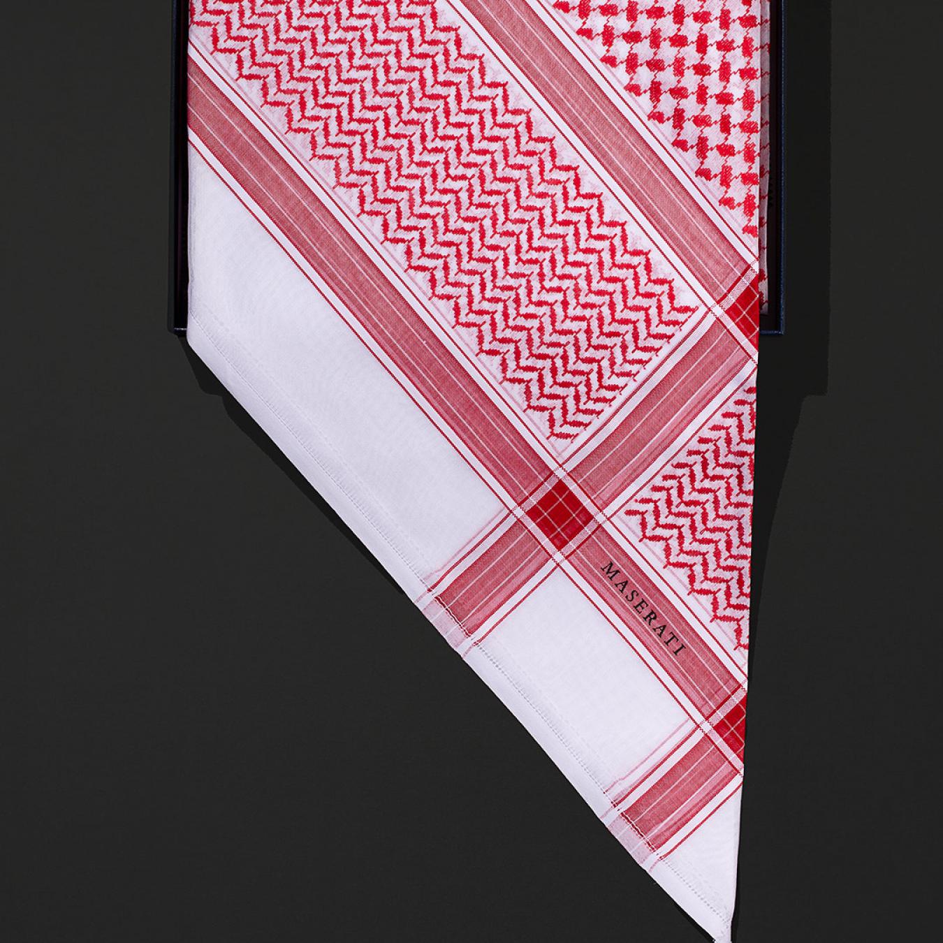 شماغ مازيراتي الايطالي احمر MAS-2-R