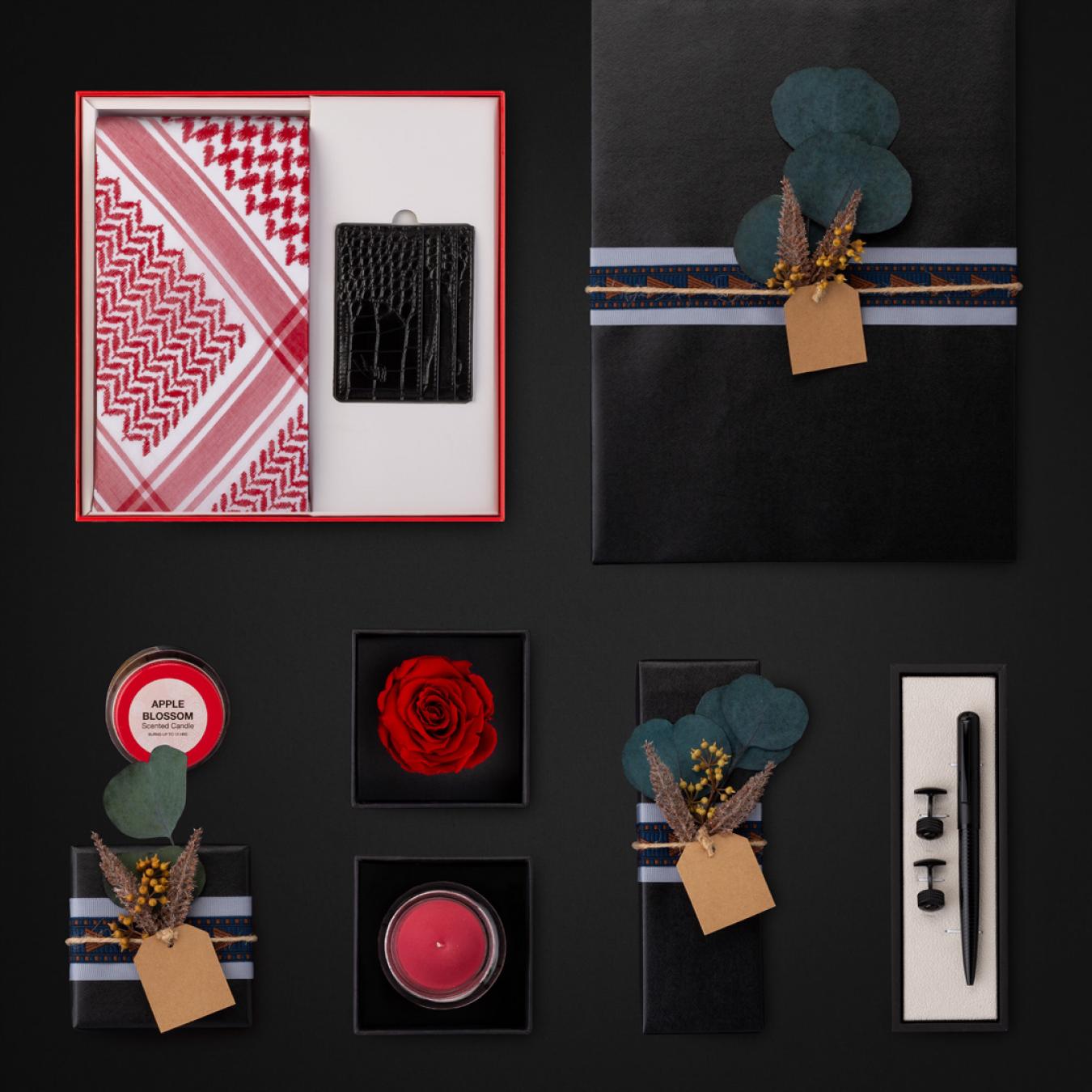 صندوق هدايا كبير رجاليه شماغ شاهين LB2226