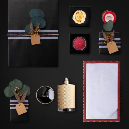 مجموعة هدايا رجالية شماغ رسم عطر دنهل LB2323 