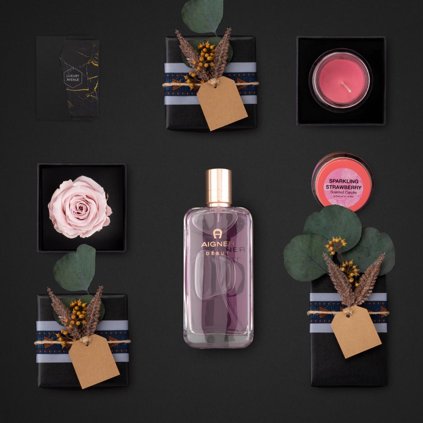 عطر اتيان اجنر ديبيوت صندوق هدايا كرتون مع ورد وشمعة