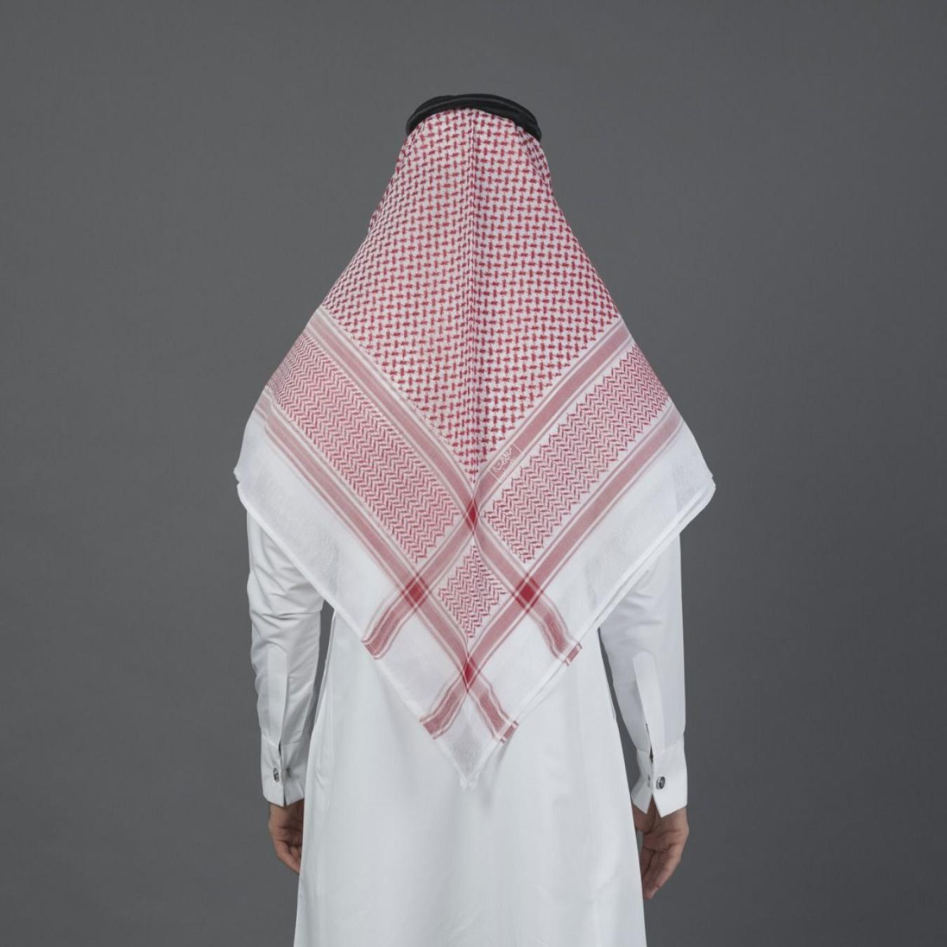 شماغ البسام أحمر كلاسيك سنوايت