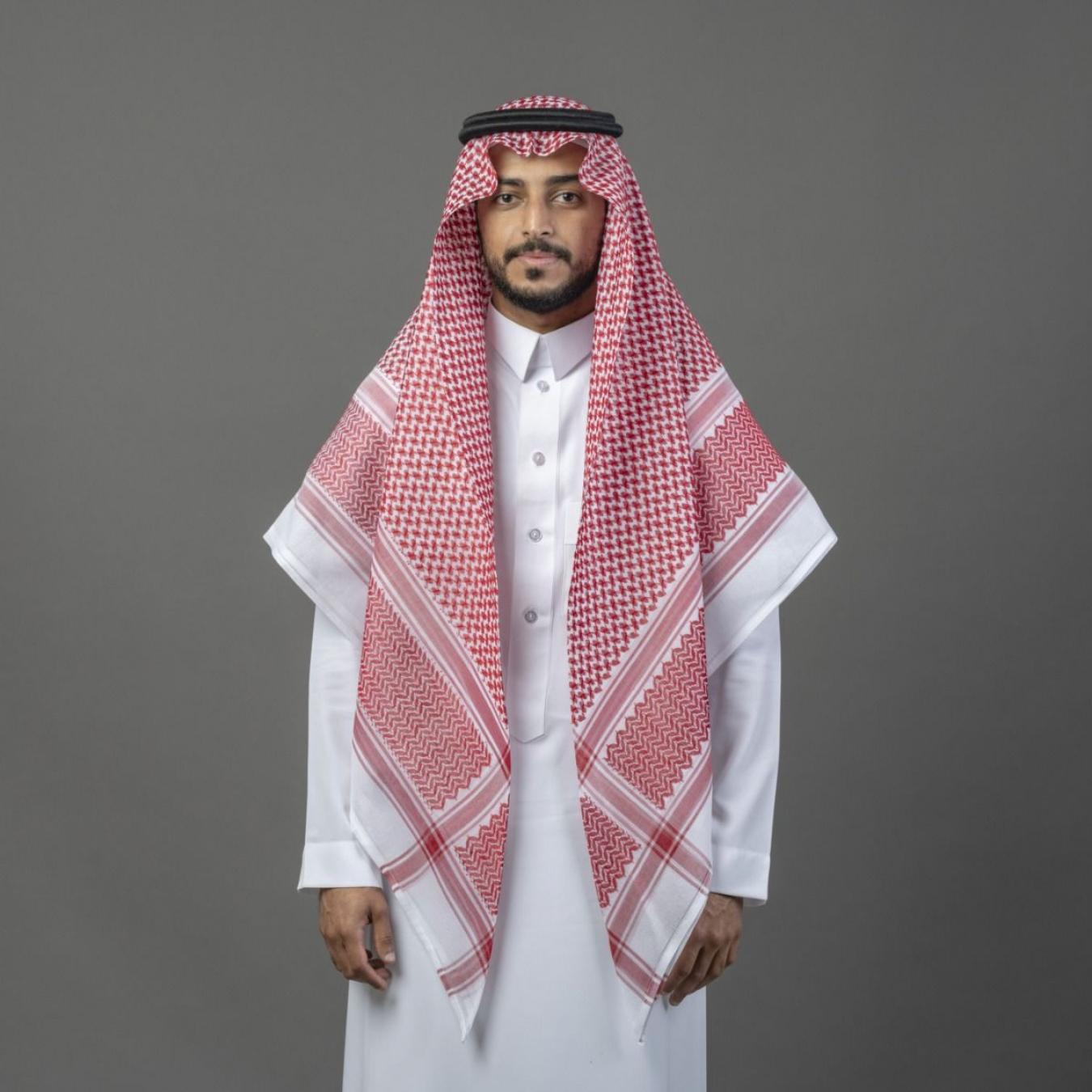 شماغ البسام بيسك لون احمر غامق