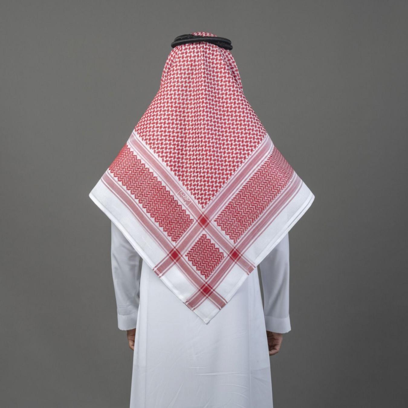 شماغ البسام بيسك لون احمر غامق