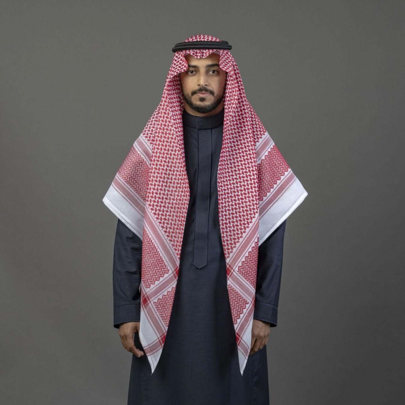 شماغ البسام بيسك لون احمر غامق