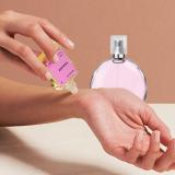 هدية ورد طبيعي + عطر نسائي + شمعة من اختيارك BYW1 - عطر تيندر W37