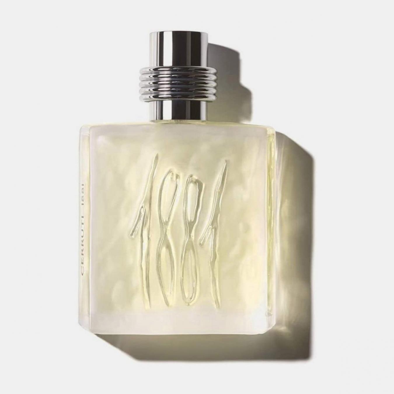بوكس هدية شيروتي شماغ و عطر مع التخصيص A9