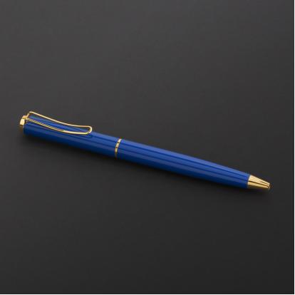قلم الدهنج D1094UB