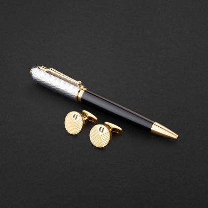 طقم قلم وكبك اسود ذهبي ماركة الدهنج D501GB-S