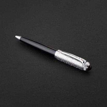 قلم اسود فضي ماركة الدهنج D502SB-P
