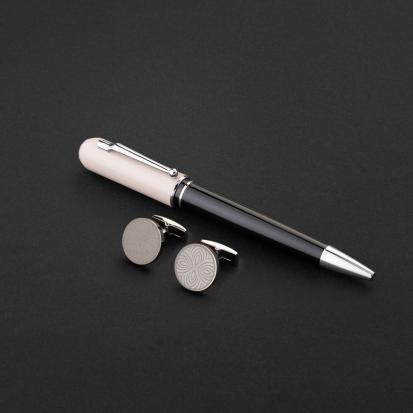 طقم قلم وكبك اسود ابيض ماركة الدهنج D503SB-S