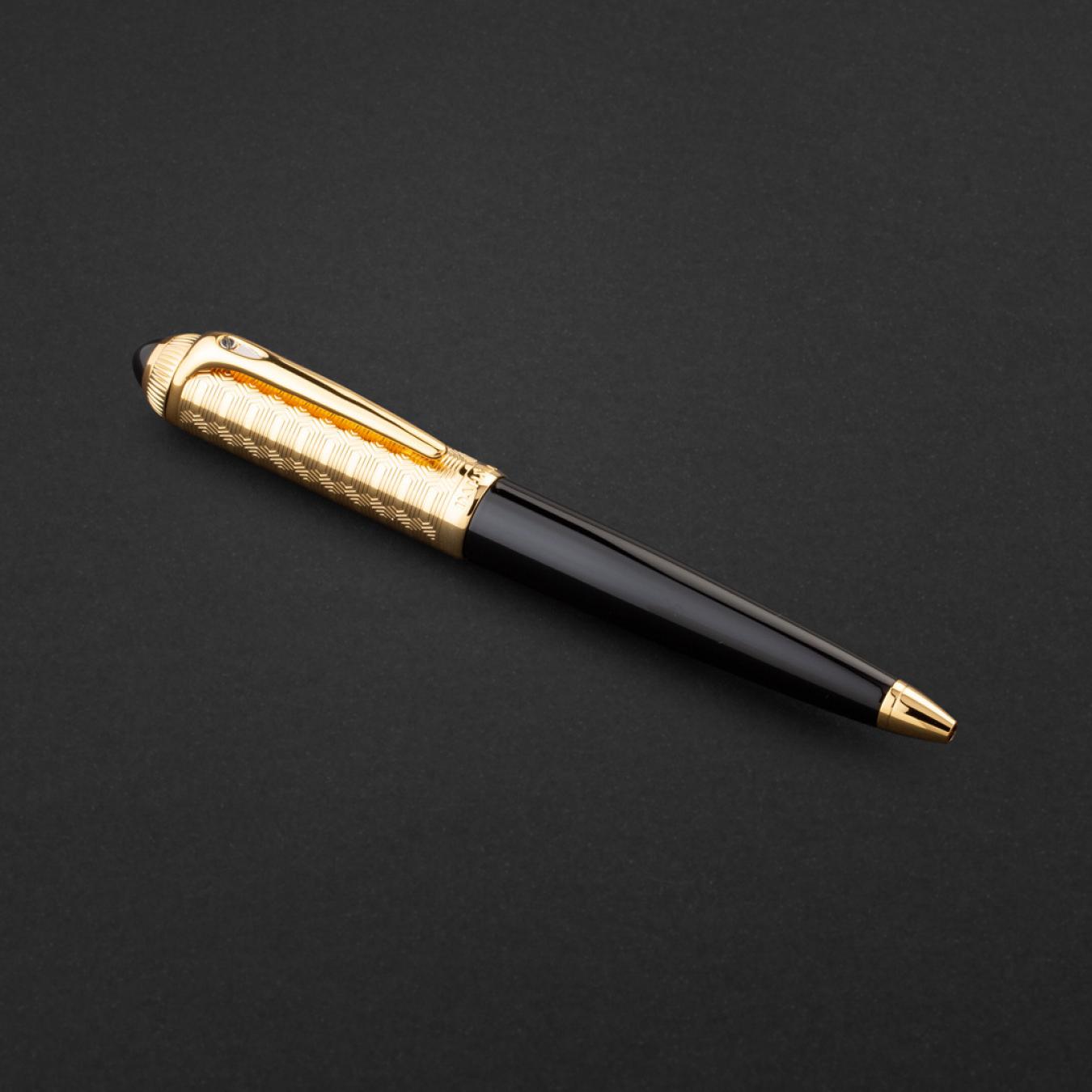 طقم قلم وكبك ذهبي اسود ماركة الدهنج D510GB-S