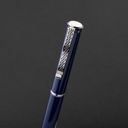 طقم قلم وكبك ازرق فضي ماركة الدهنج D516SU-S