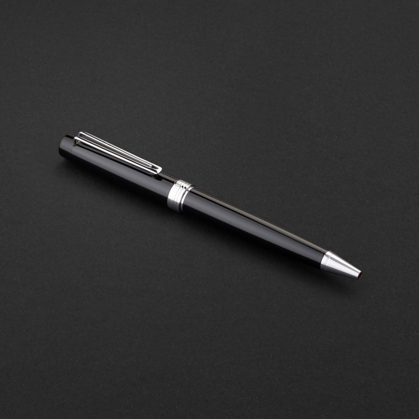 طقم قلم وكبك اسود فضي ماركة الدهنج D518SB-S
