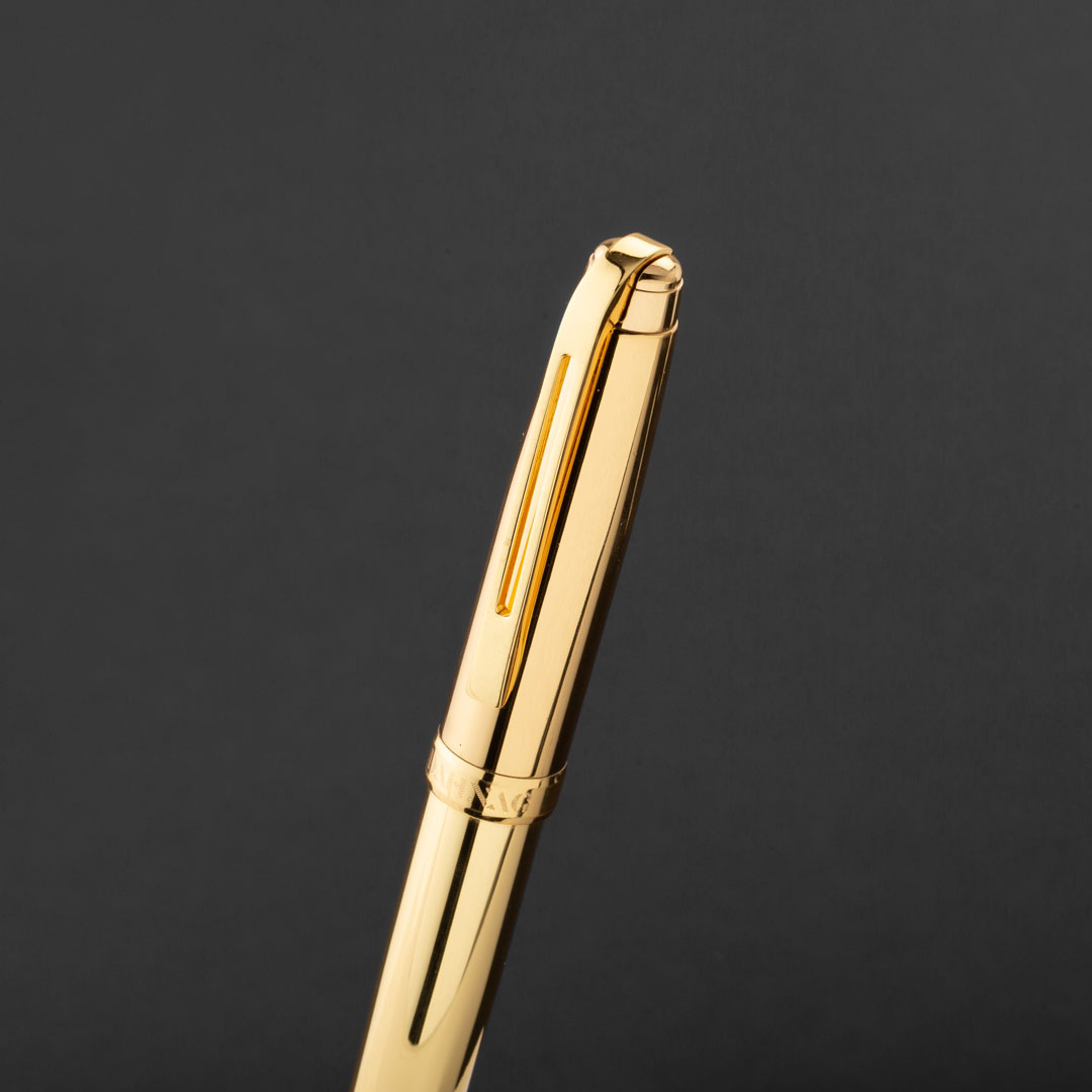 طقم قلم وكبك ذهبي ماركة الدهنج D520GG-S