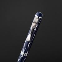 قلم ازرق فضي ماركة الدهنج D523SU-P