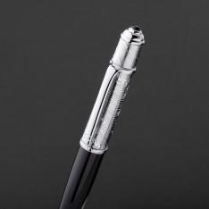 قلم اسود فضي ماركة الدهنج D532SB-P
