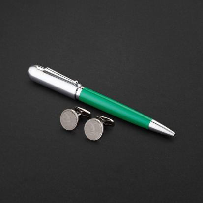 طقم قلم وكبك اخضر فضي ماركة الدهنج D533SG-S