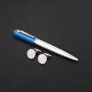طقم قلم وكبك ازرق فضي ماركة الدهنج D535SU-S