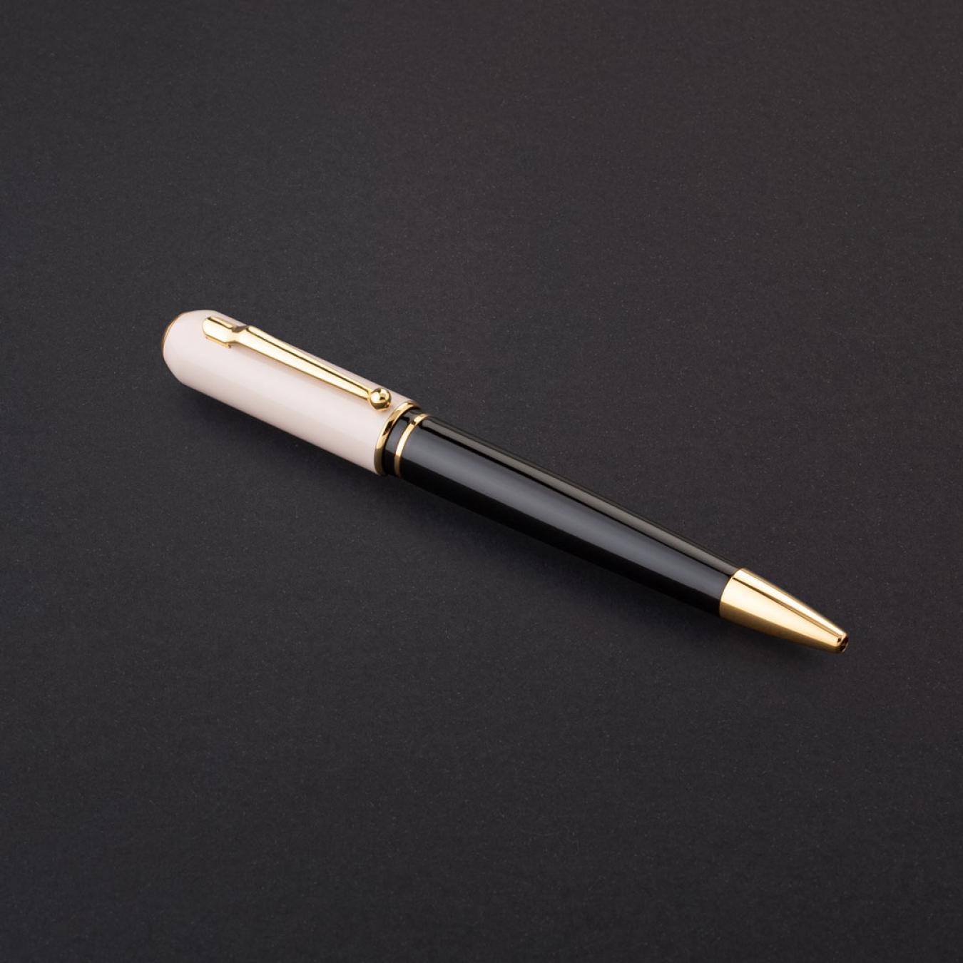 طقم قلم وكبك اسود ذهبي ماركة الدهنج D540GB-S