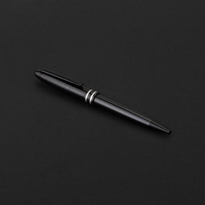 قلم اسود ماركة قريفون 332BB