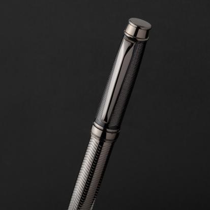 قلم فضي غامق ماركة قريفون 347MM