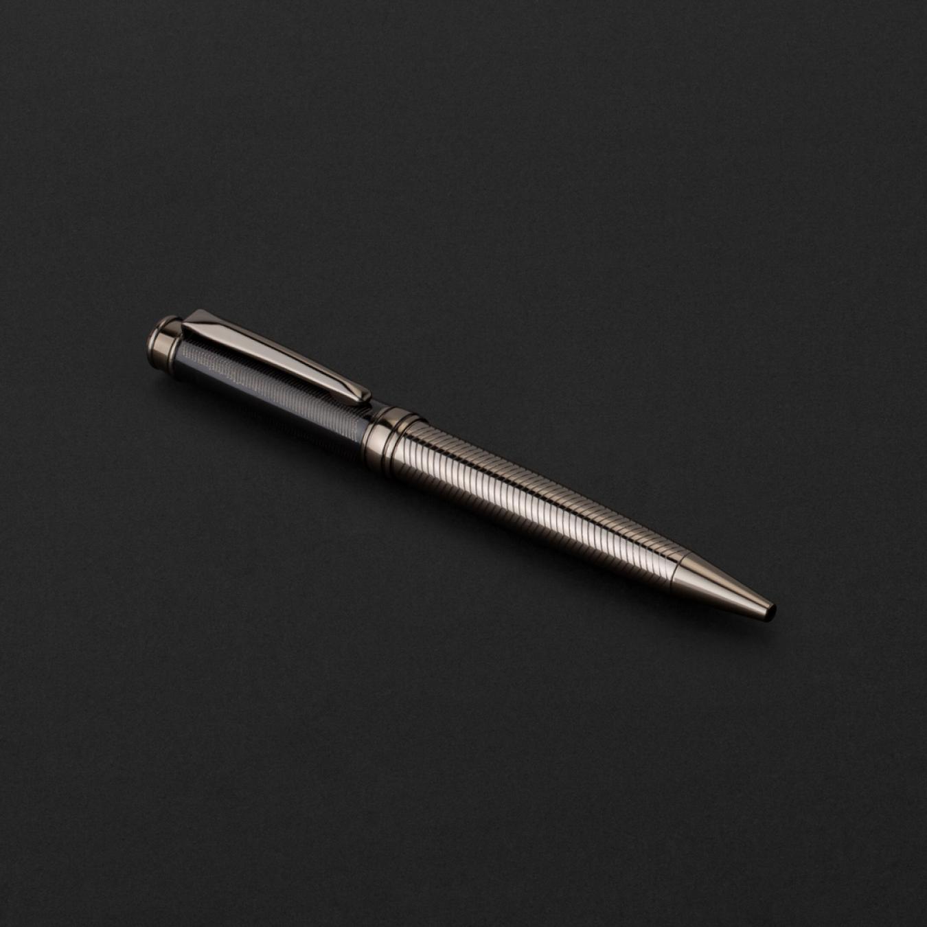 قلم فضي غامق ماركة قريفون 347MM