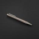 طقم قلم وكبك فضي غامق ماركة قريفون 4123MM - 2