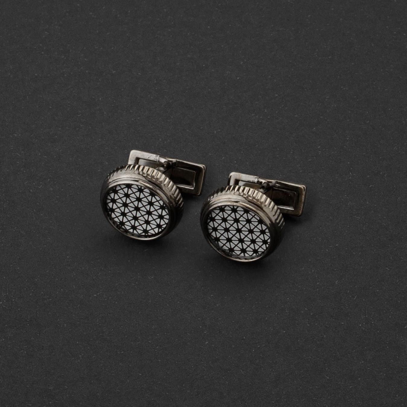 طقم قلم وكبك فضي غامق ماركة قريفون 4124MM