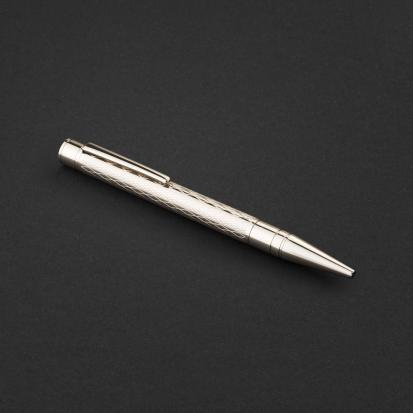 قلم فضي ماركة قريفون 4126SS-P