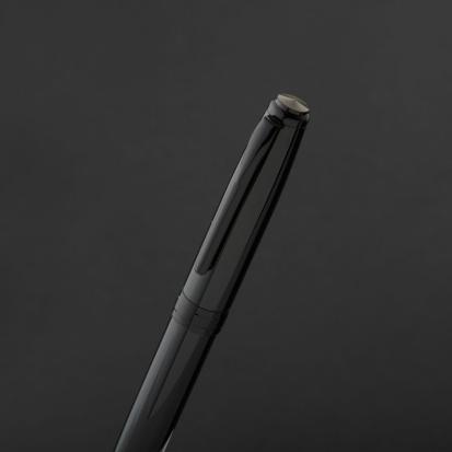 قلم اسود ماركة قريفون 4129BB-P
