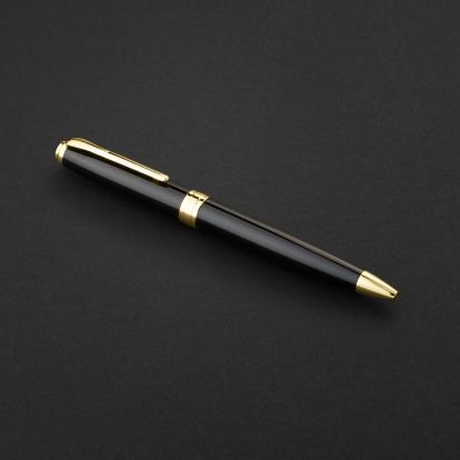 قلم اسود ماركة قريفون 4129GB-P