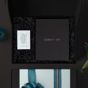 صندوق هدايا شيروتي شماغ ابيض و عطر مع التخصيص A18