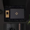صندوق هديه دنهل شماغ رجالي و عطر مع التخصيص A26