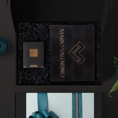 صندوق هدايا ماريو فالنتينو شماغ رجالي و عطر مع التخصيص A27