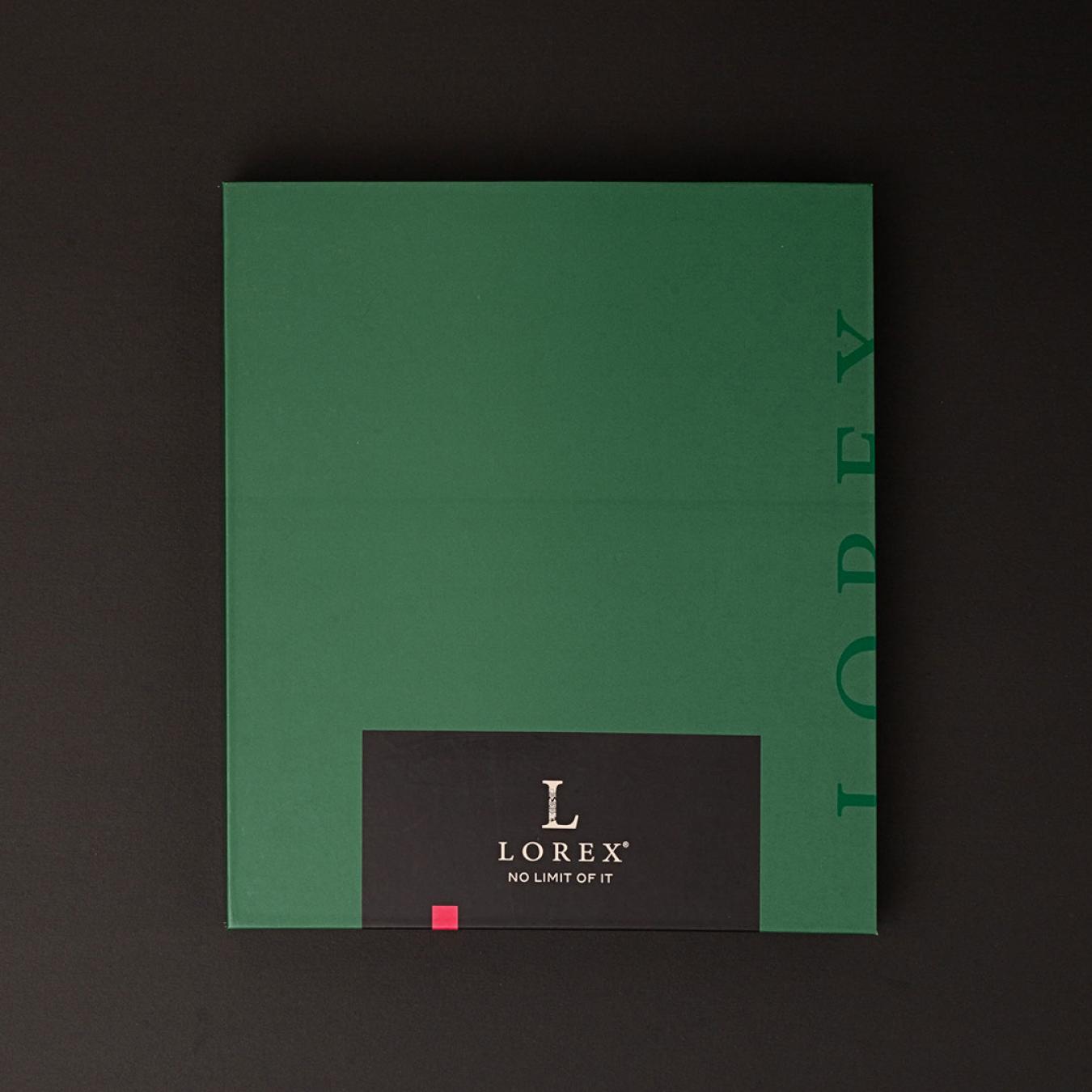 شماغ لوريكس ابيض 2023