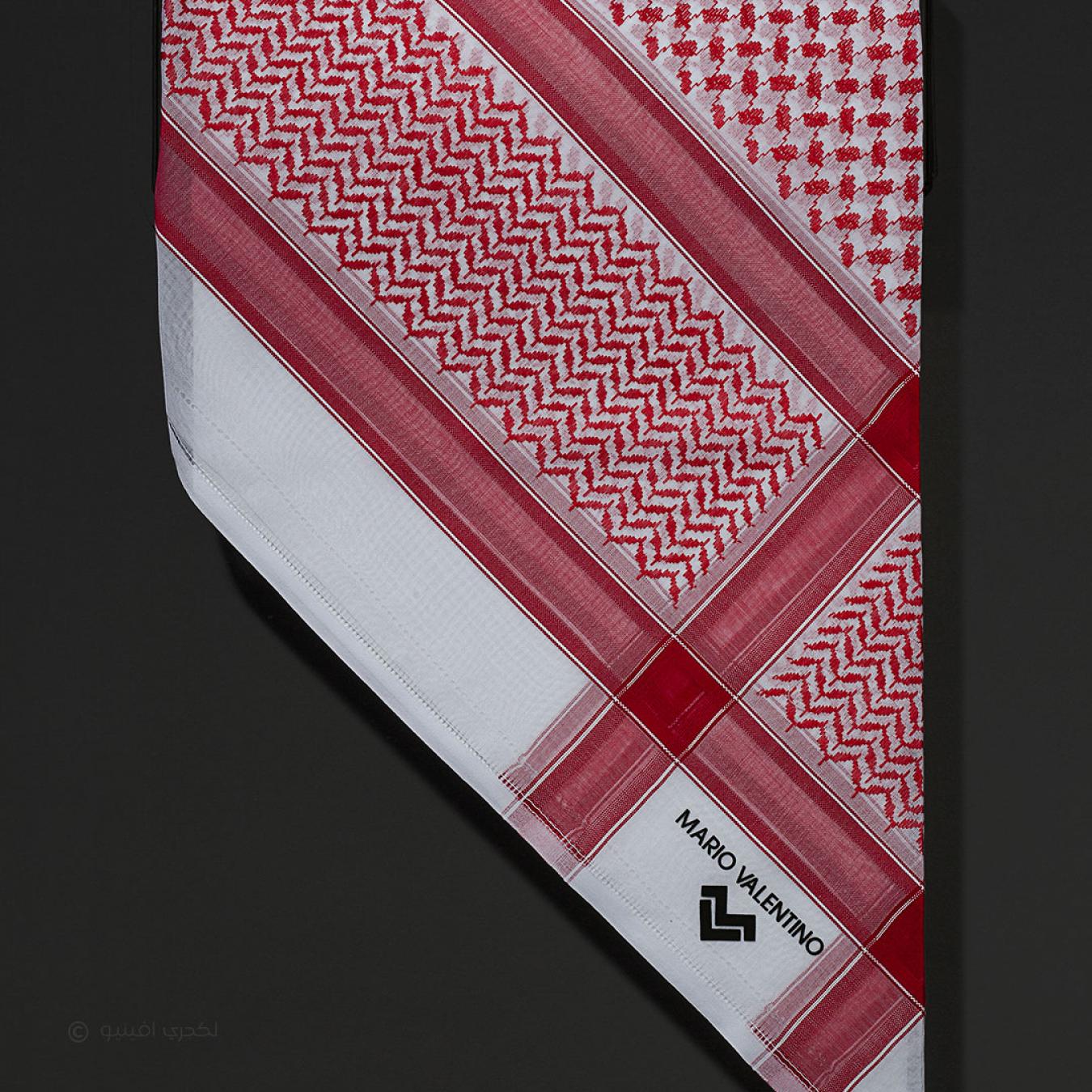 شماغ ماريو فالنتينو احمر 2022 SV0R16