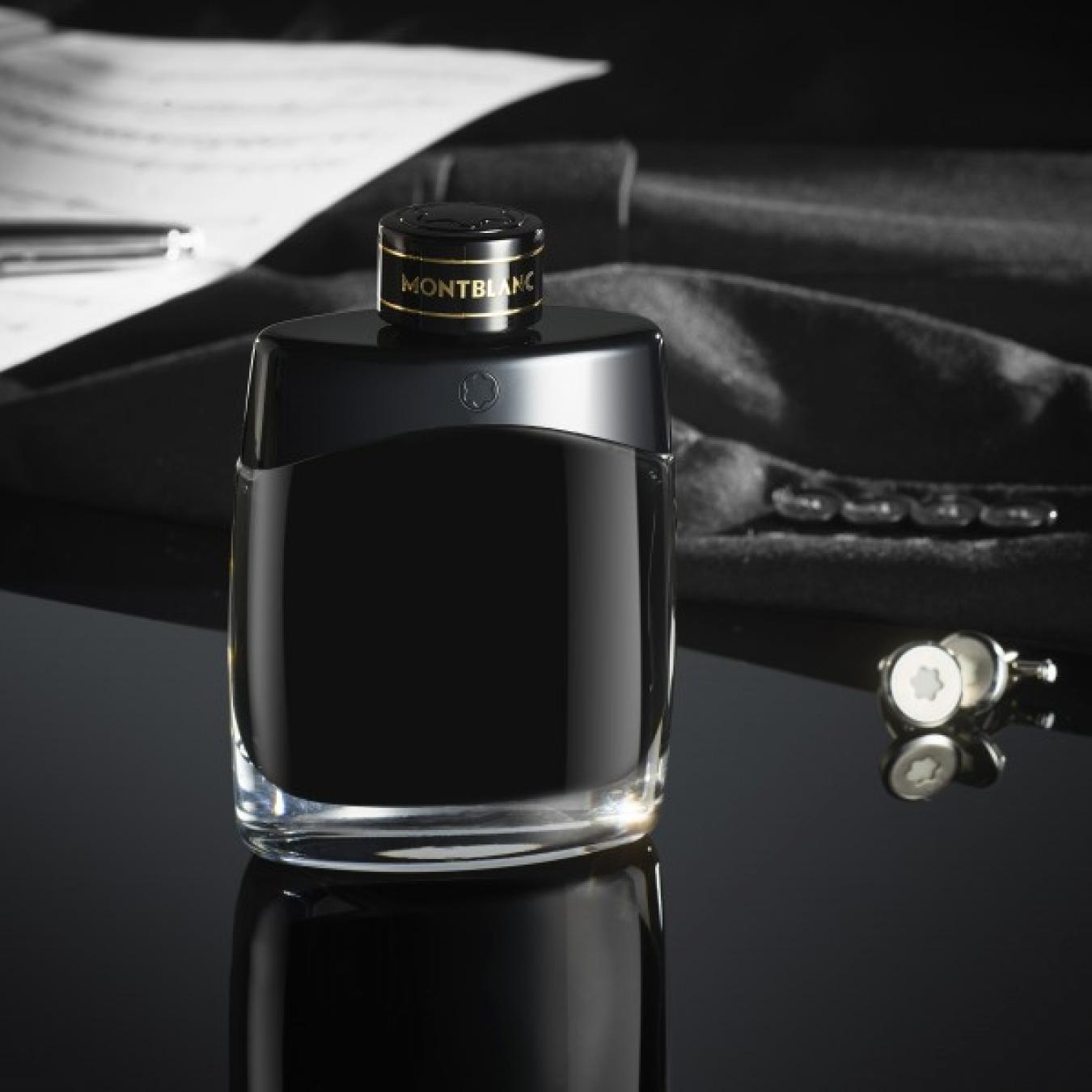 صندوق هدايا دنهل شماغ كلاسيك و عطر مع التخصيص A30