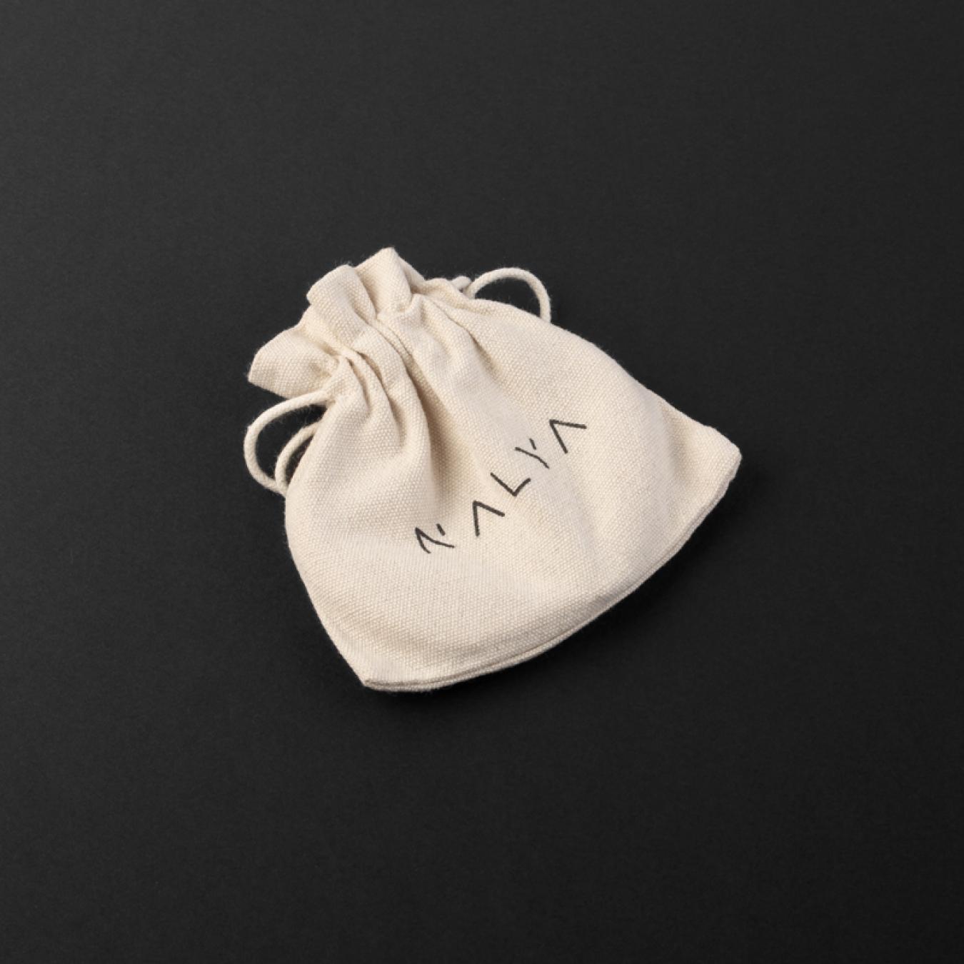 اسواره يد من ناليا BR-AISGOLD