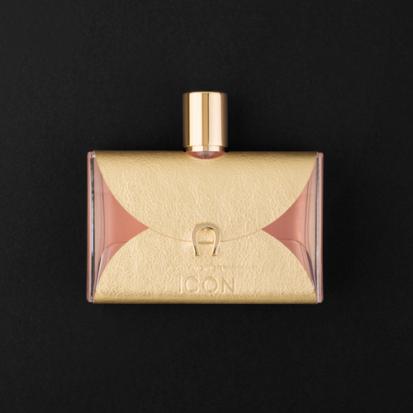 ورد طبيعي دائم مع عطر ايجنر ايكون
