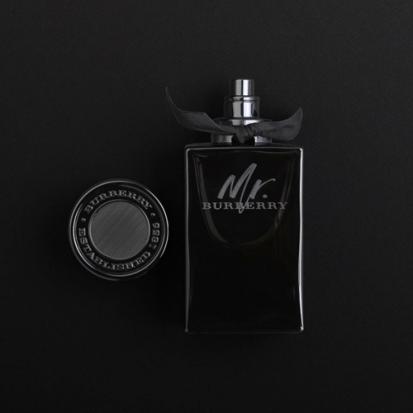 هدية عطر بربري مستر بربري مع وردة وشمعة