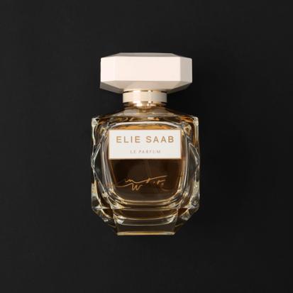 هدية وردة وشمعة مع عطر ايلي صعب لي بارفيوم إن وايت 