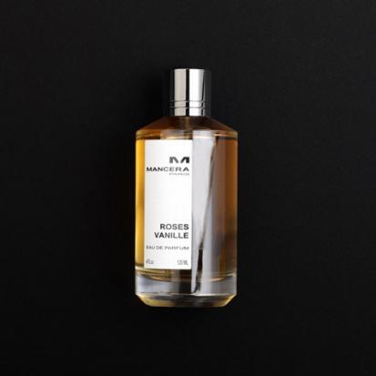 هدية عطر مانسيرا روزيز فانيلا مع وردة وشمعة