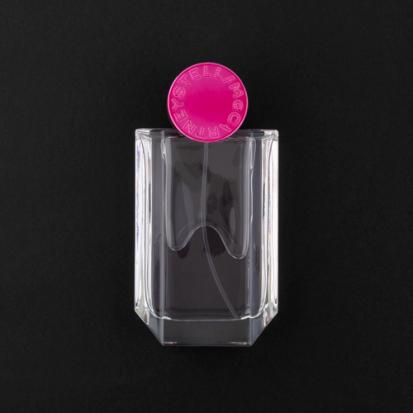 ورد و عطر ستيلا هدايا للطالبات