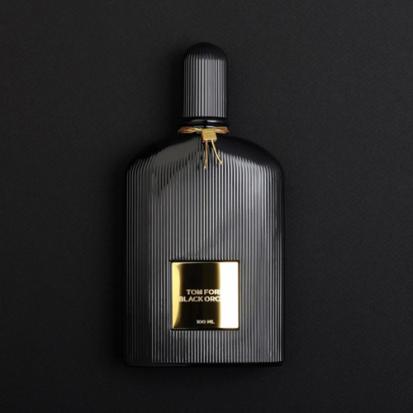 هدية وردة وشمعة مع عطر توم فورد بلاك أوركيد