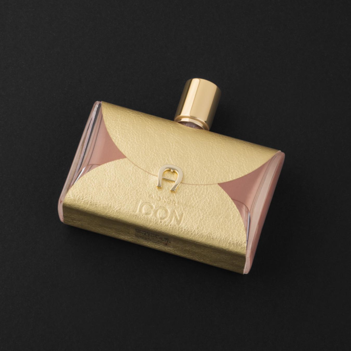 ورد طبيعي دائم مع عطر ايجنر ايكون