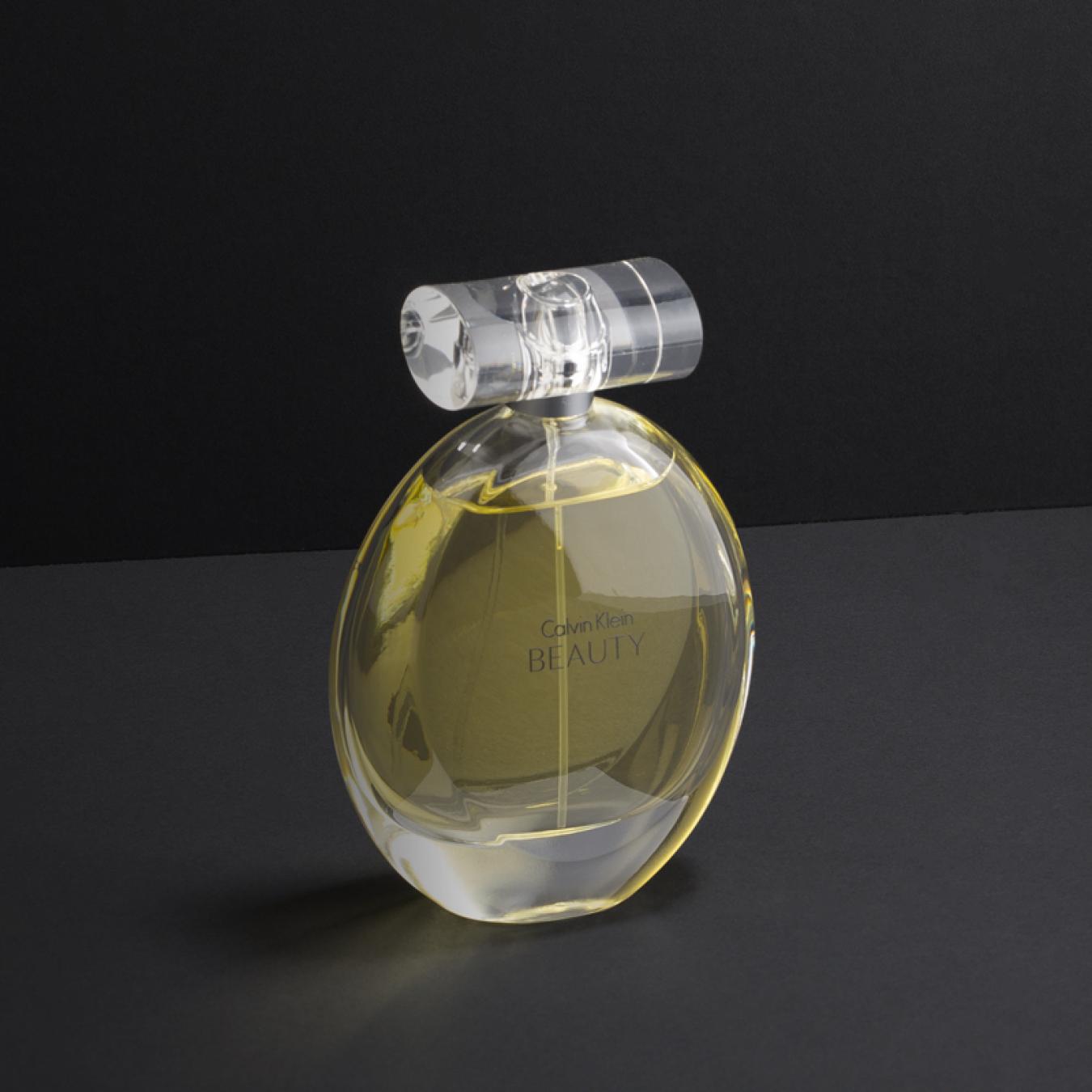 عطر كالفين كلاين بيوتي - أو دي بارفيوم للنساء 100مل